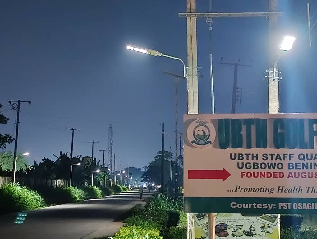 Excitement As Prof. Ize-Iyamu Lights Up UBTH Staff Quarters With Solar Powered Street Light