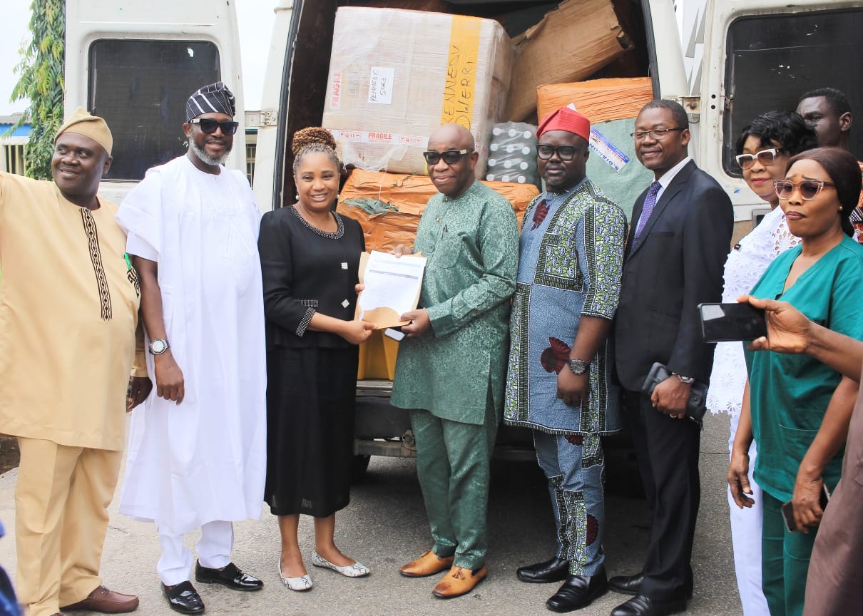 Pastor Adeboye Donates Dialysis Machines To UBTH