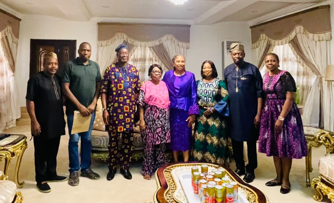 Passing Of Pst Chris Oyakhilome’s Mother: UBTH CMD Pays Condolence Visit To Family